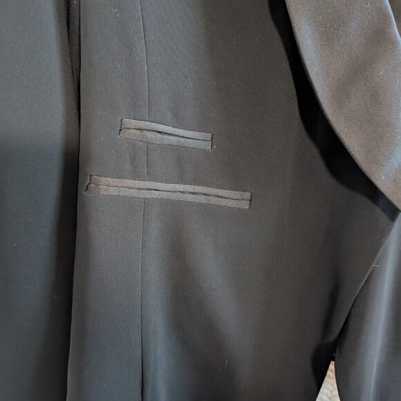 Olsen Europe Tuxedo Blazer Satin Lapel & Buttons Size 8 Tailored Classic - Picture 6 of 11